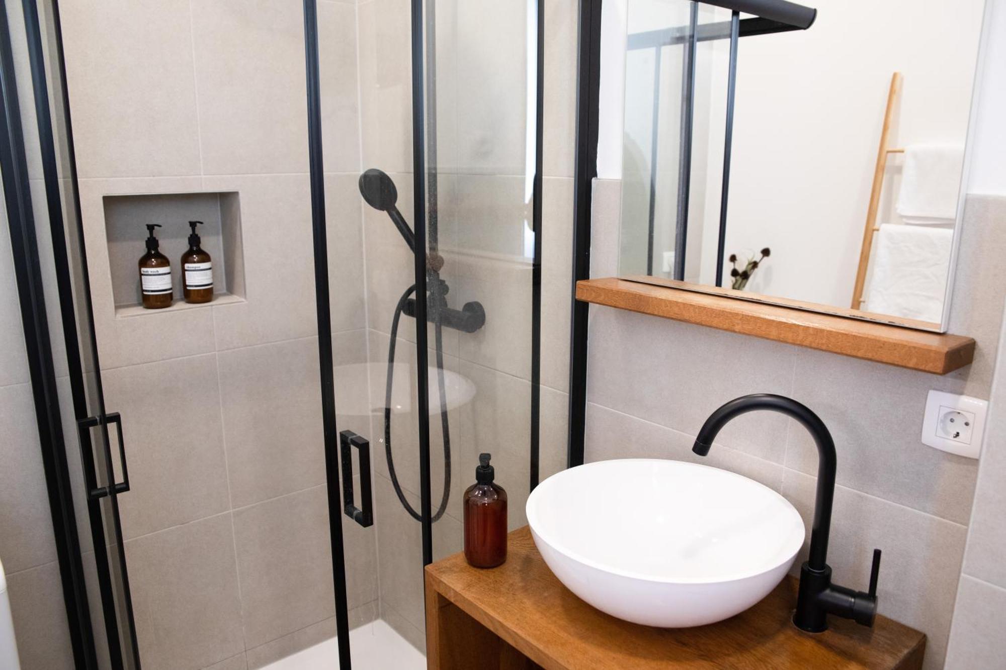 Cosy Castle Flat In Center - Free Parking *